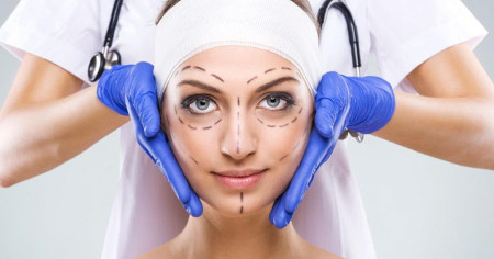 Should I be afraid of scars after the facioplasty?