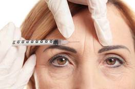 Frontoplasty or endoscopic forehead lift?  What is the difference?