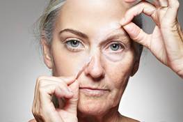 TOP 5 signs of aging and how to deal with them